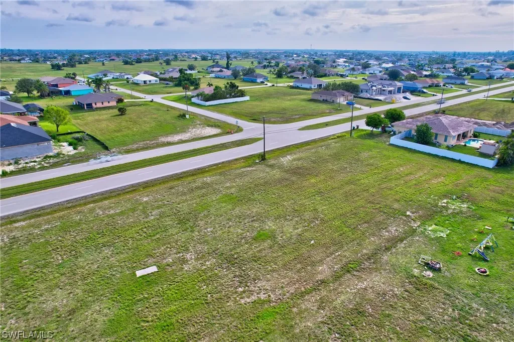 2122 Embers Parkway Cape Coral FL 33993