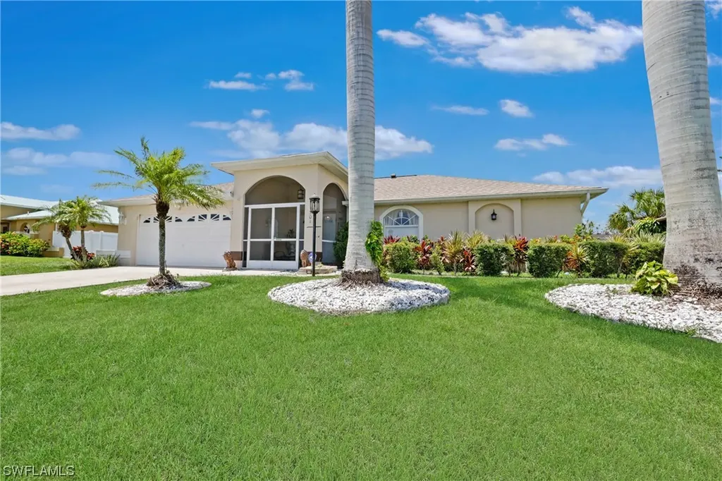 1501 NE 1st Terrace Cape Coral FL 33909