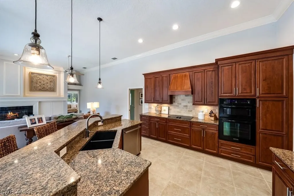 8192 Lowbank Drive Naples FL 34109