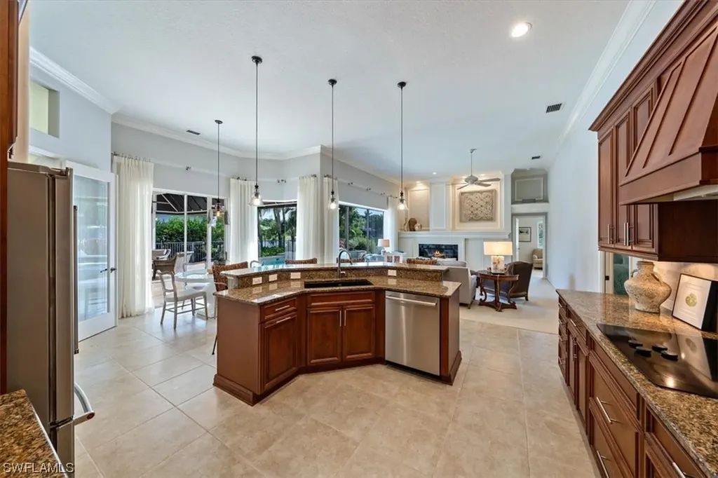 8192 Lowbank Drive Naples FL 34109