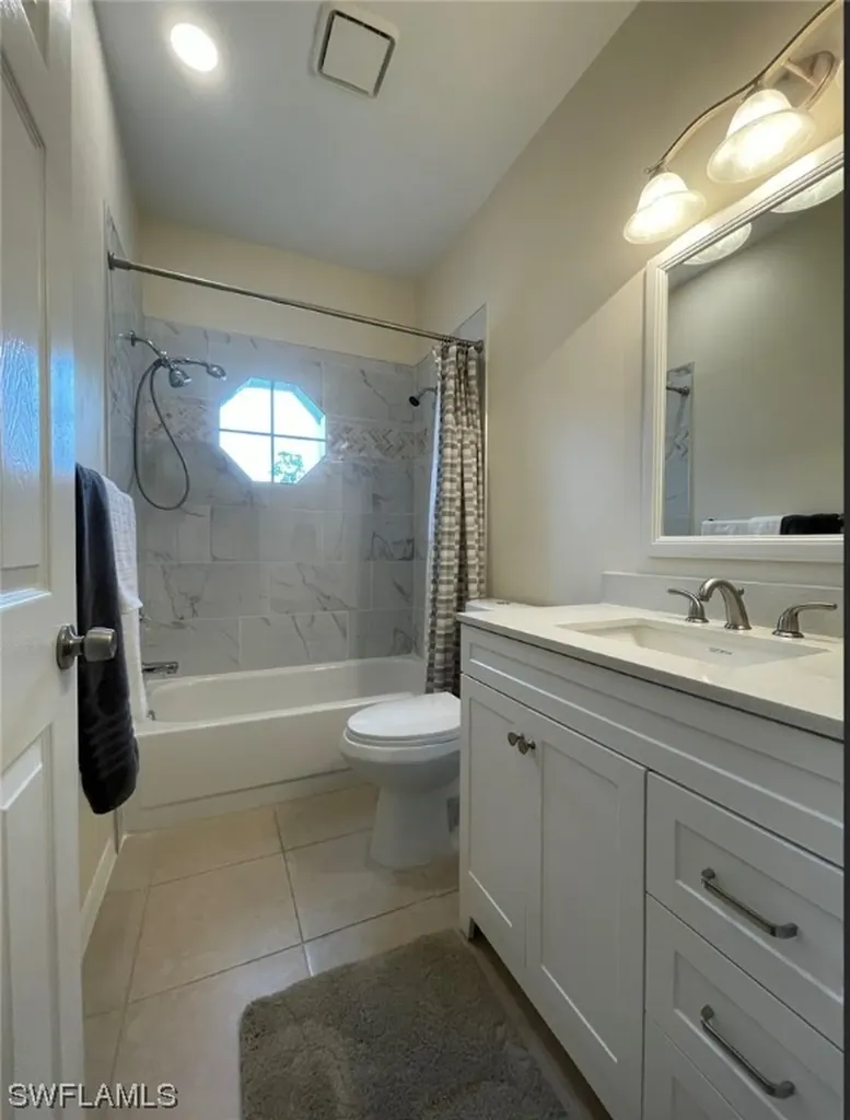 917 Belville Boulevard Naples FL 34104