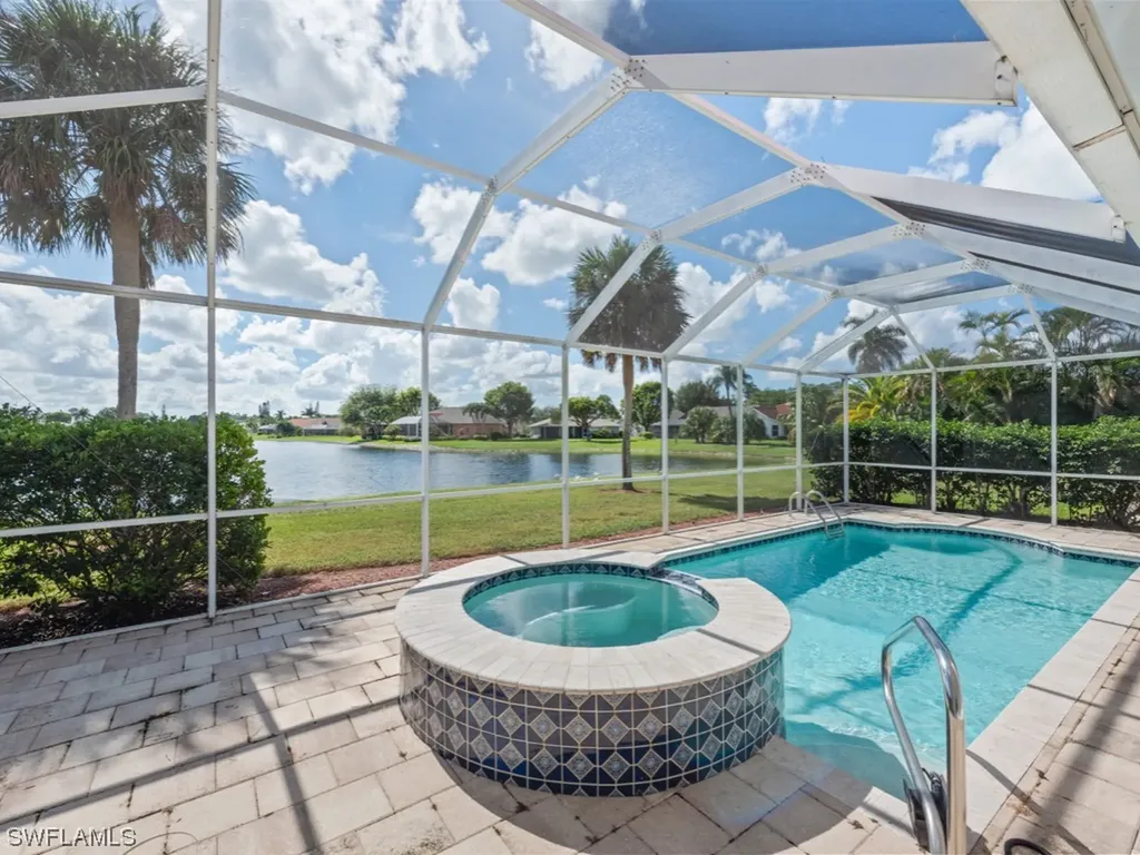 917 Belville Boulevard Naples FL 34104