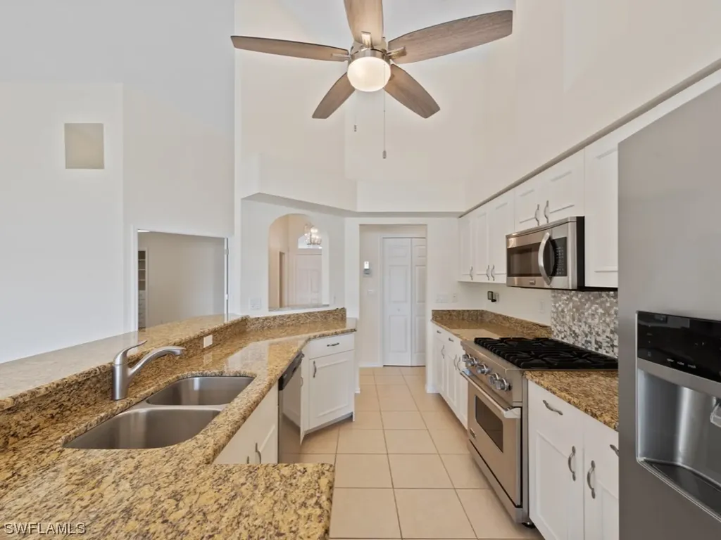 917 Belville Boulevard Naples FL 34104