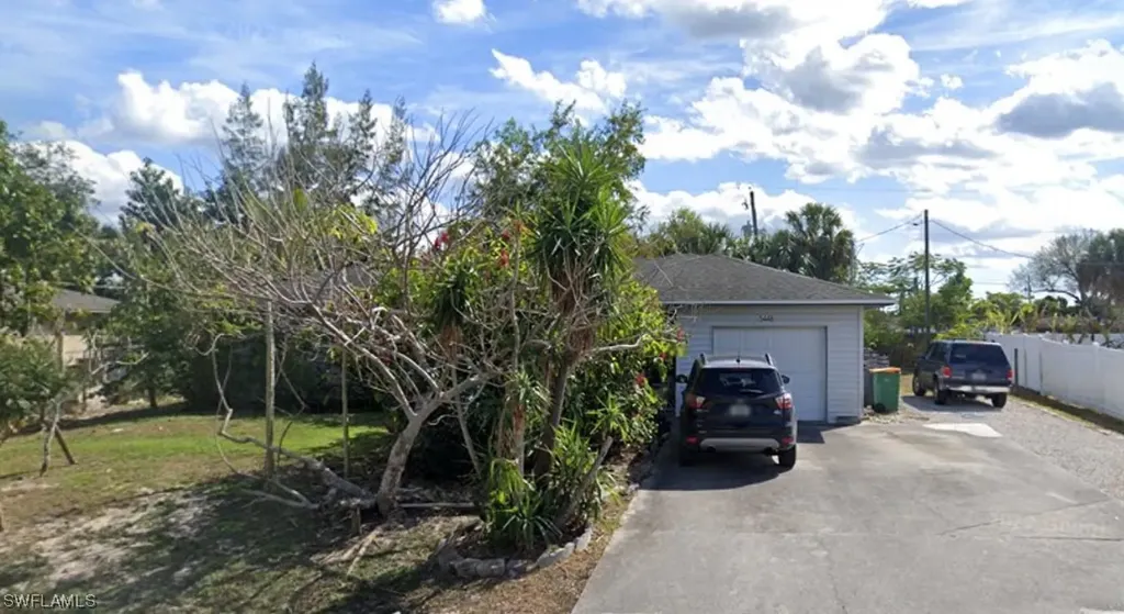 5448 28th Avenue SW Naples FL 34116