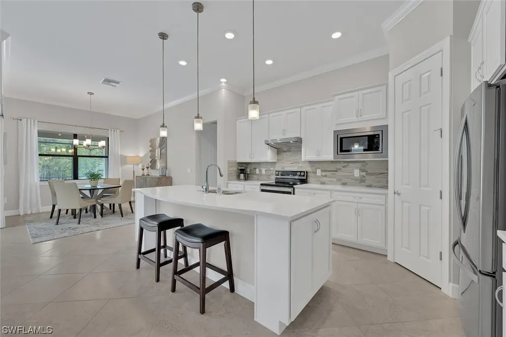 12130 Sussex Street Fort Myers FL 33913