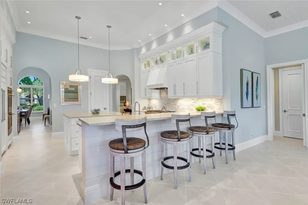 12590 Colliers Reserve Drive Naples FL 34110