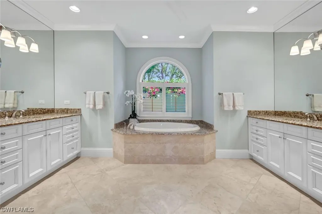 12590 Colliers Reserve Drive Naples FL 34110