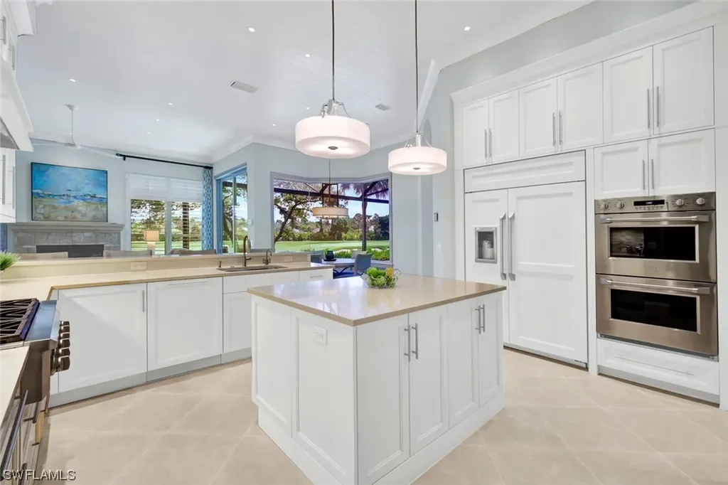 12590 Colliers Reserve Drive Naples FL 34110
