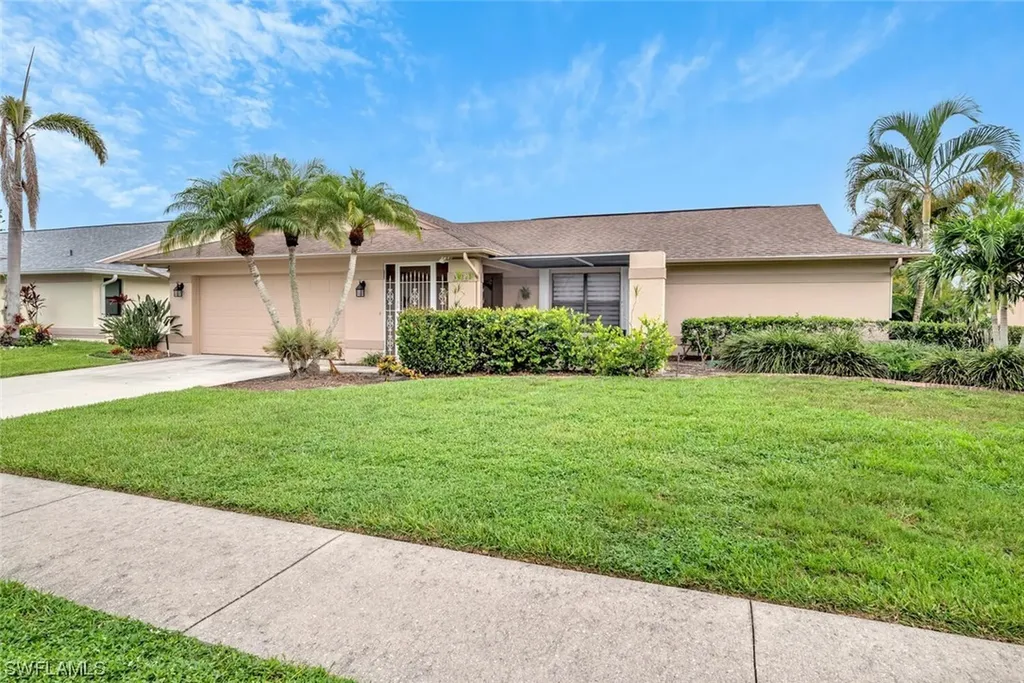 3332 Arlette Drive Naples FL 34109