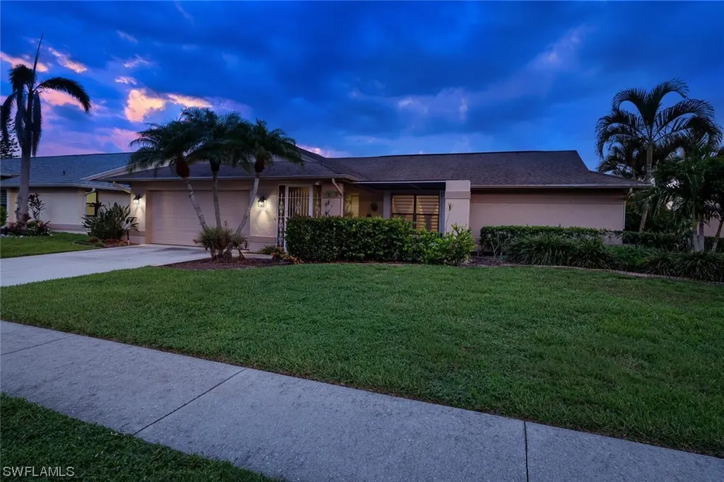 3332 Arlette Drive Naples FL 34109