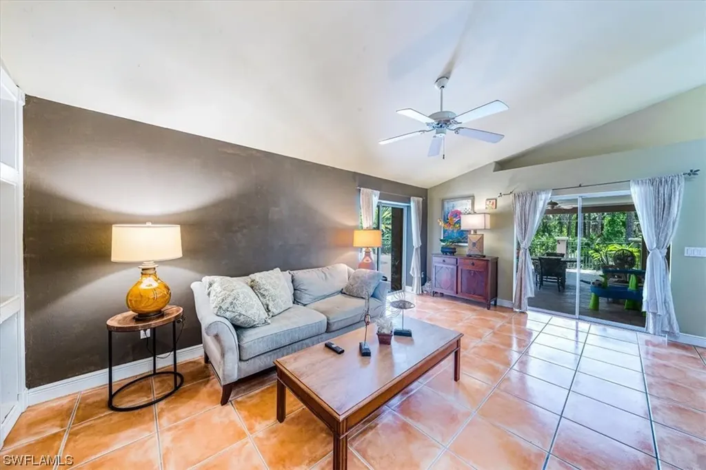 3625 3rd Avenue NW Naples FL 34120