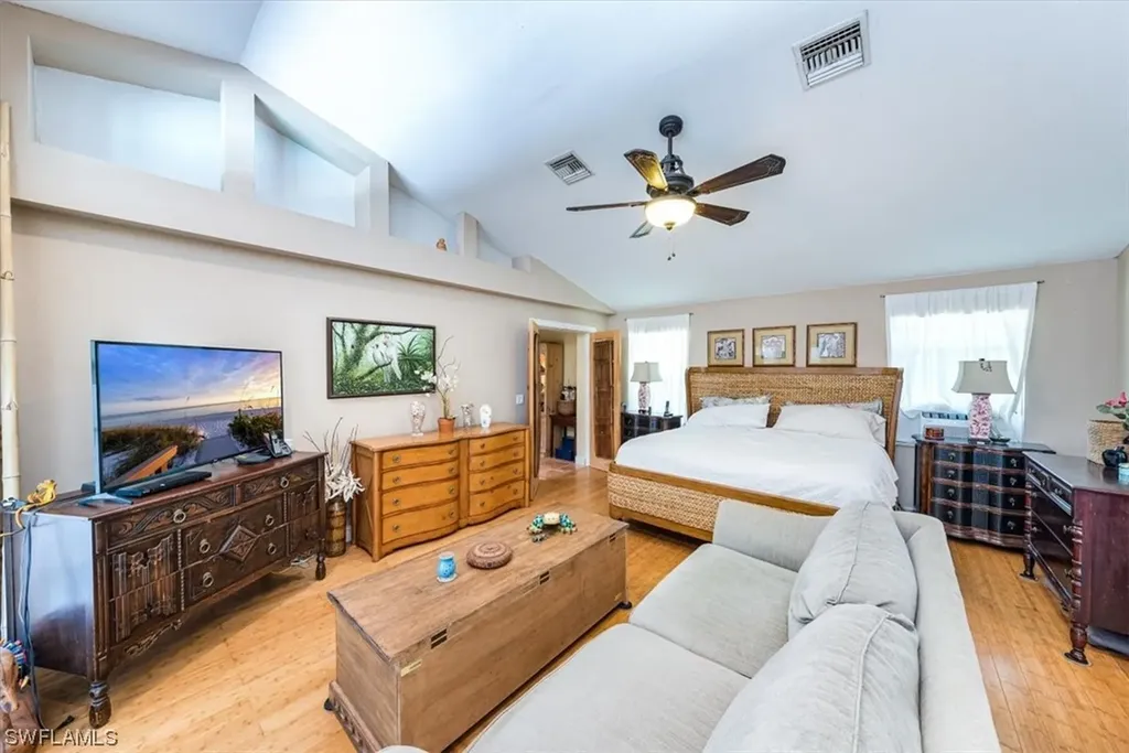 3625 3rd Avenue NW Naples FL 34120