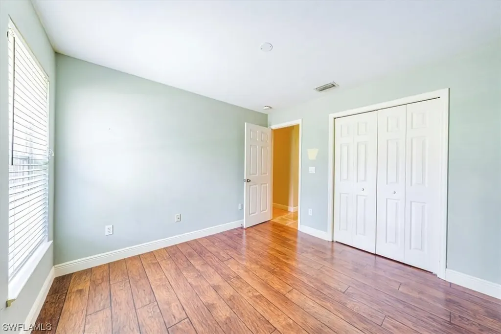 3625 3rd Avenue NW Naples FL 34120