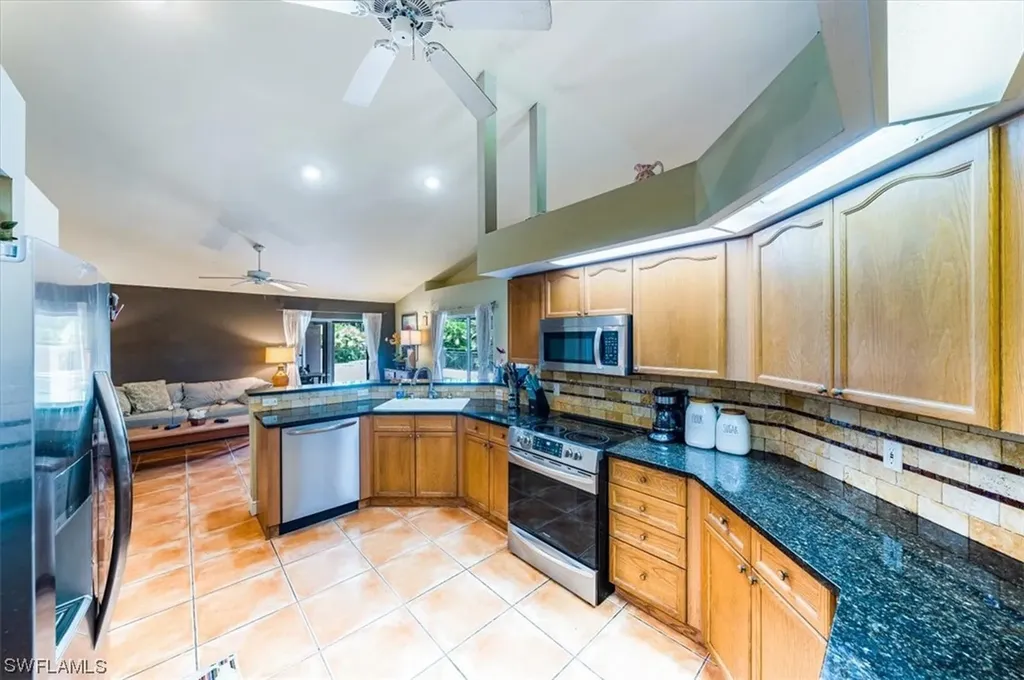 3625 3rd Avenue NW Naples FL 34120
