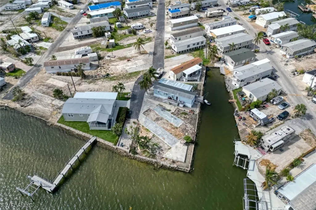 11 Helen Lane Fort Myers Beach FL 33931