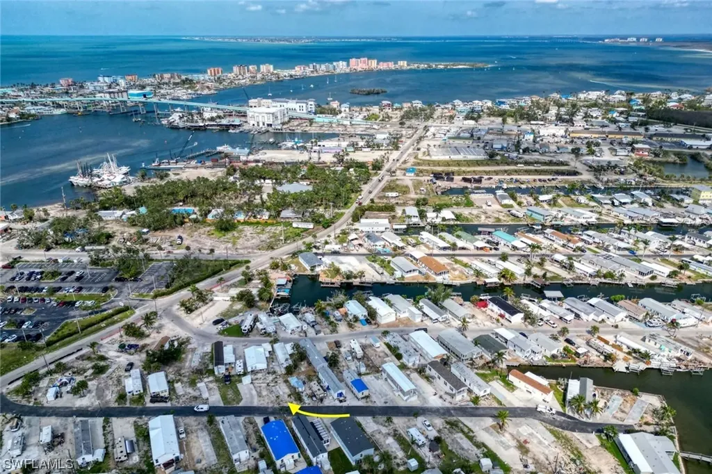 11 Helen Lane Fort Myers Beach FL 33931