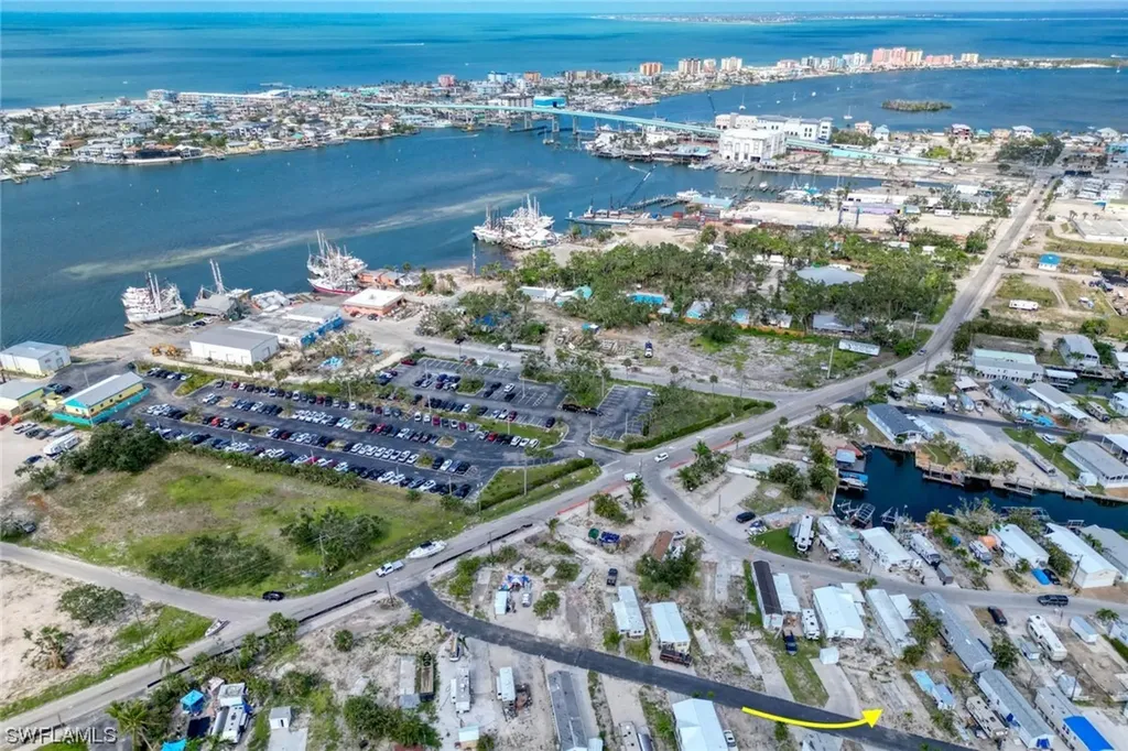 11 Helen Lane Fort Myers Beach FL 33931