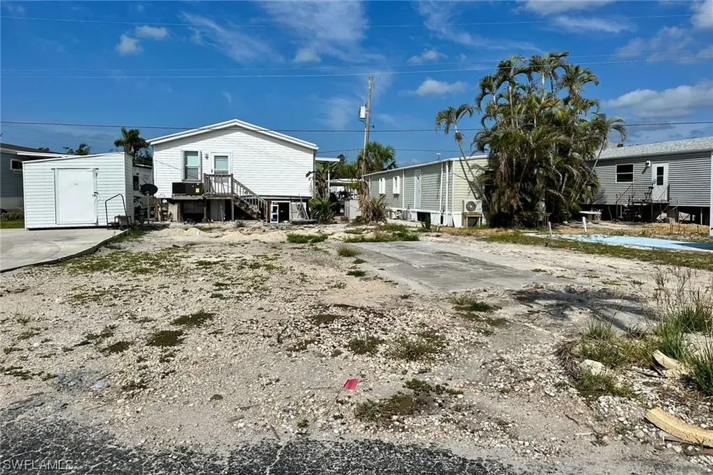 11 Helen Lane Fort Myers Beach FL 33931