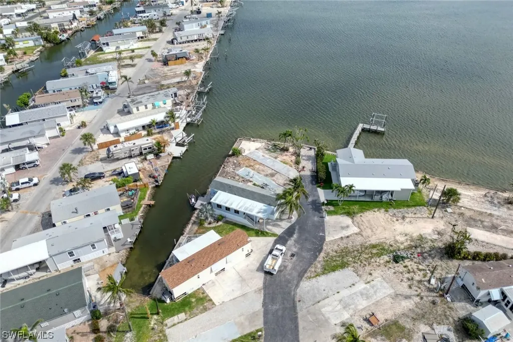 11 Helen Lane Fort Myers Beach FL 33931