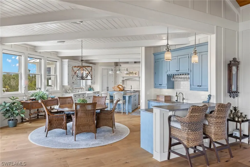 6401 Pine Avenue Sanibel FL 33957