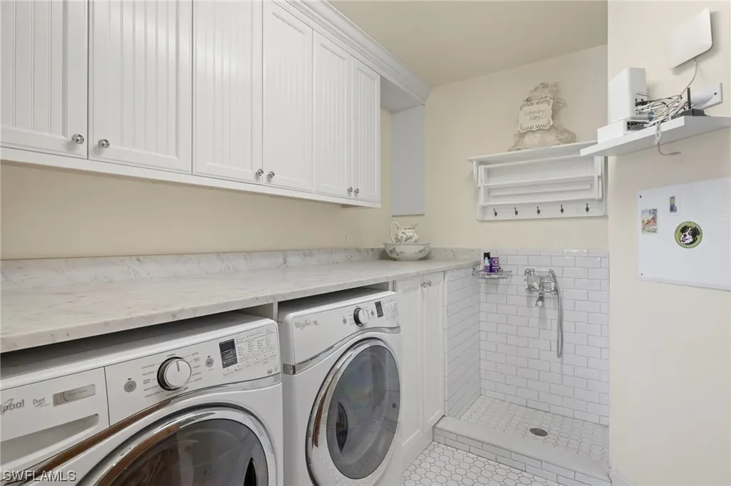 6401 Pine Avenue Sanibel FL 33957