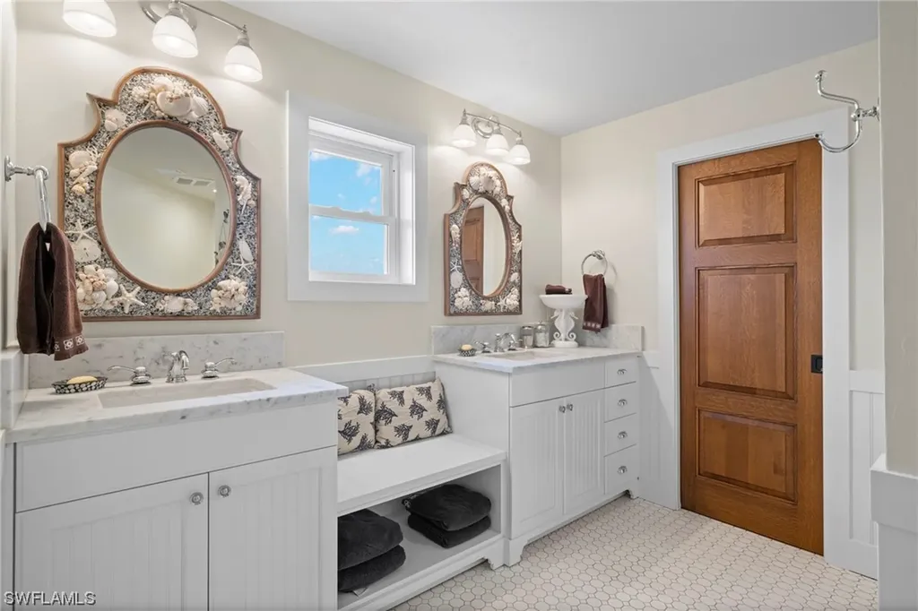 6401 Pine Avenue Sanibel FL 33957