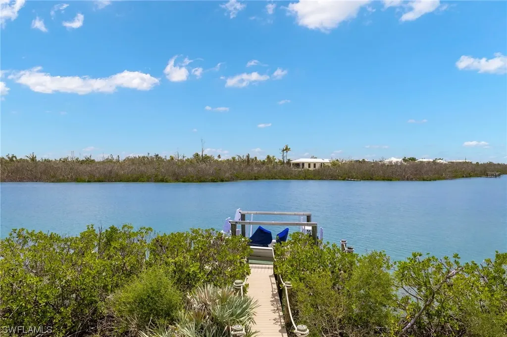 6401 Pine Avenue Sanibel FL 33957