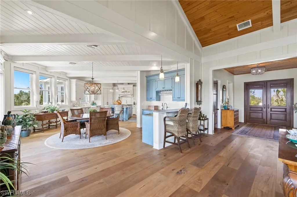 6401 Pine Avenue Sanibel FL 33957