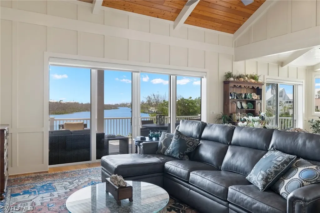 6401 Pine Avenue Sanibel FL 33957