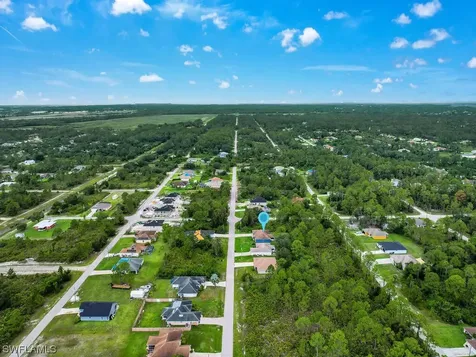 2916 48TH Street W Lehigh Acres FL 33971