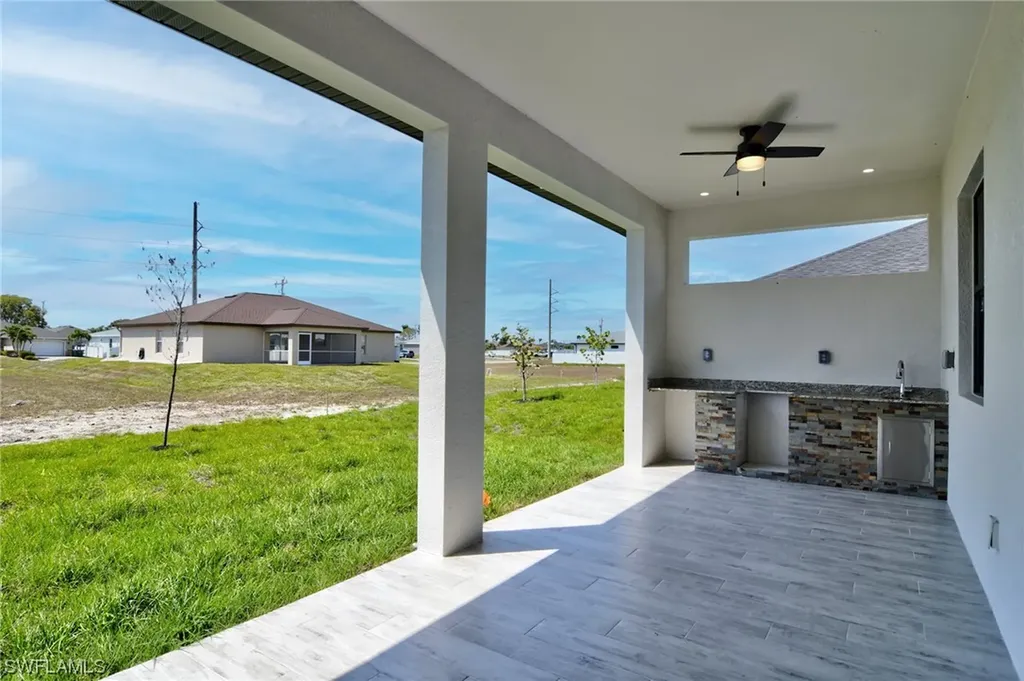 1818 NW 24th Avenue Cape Coral FL 33993