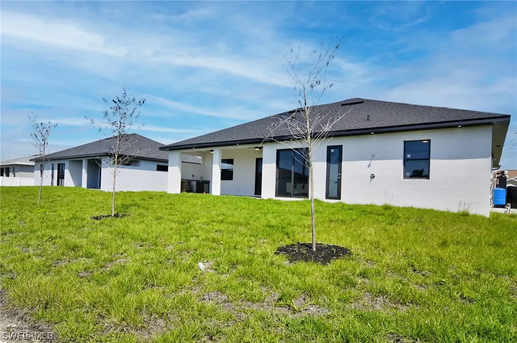 1818 NW 24th Avenue Cape Coral FL 33993