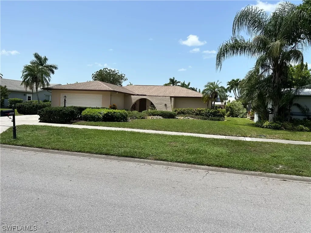 4522 Beechwood Lake Drive Naples FL 34112