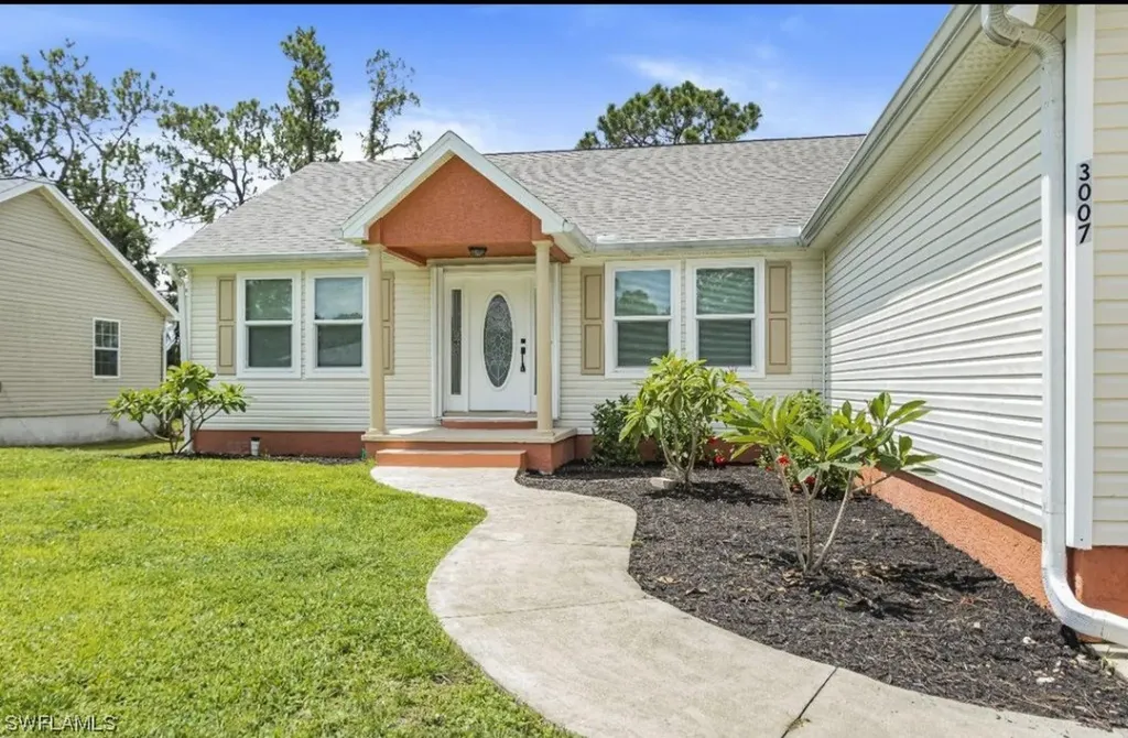 3007 14th Street W Lehigh Acres FL 33971
