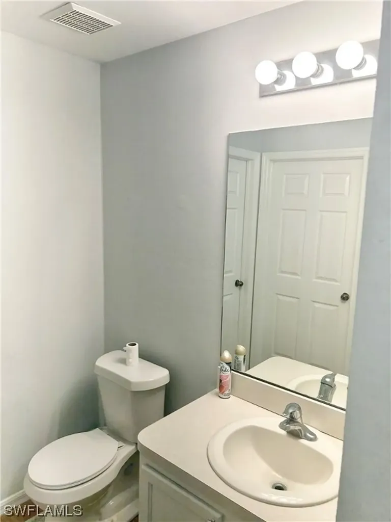 1923 NE 20th Terrace Cape Coral FL 33909