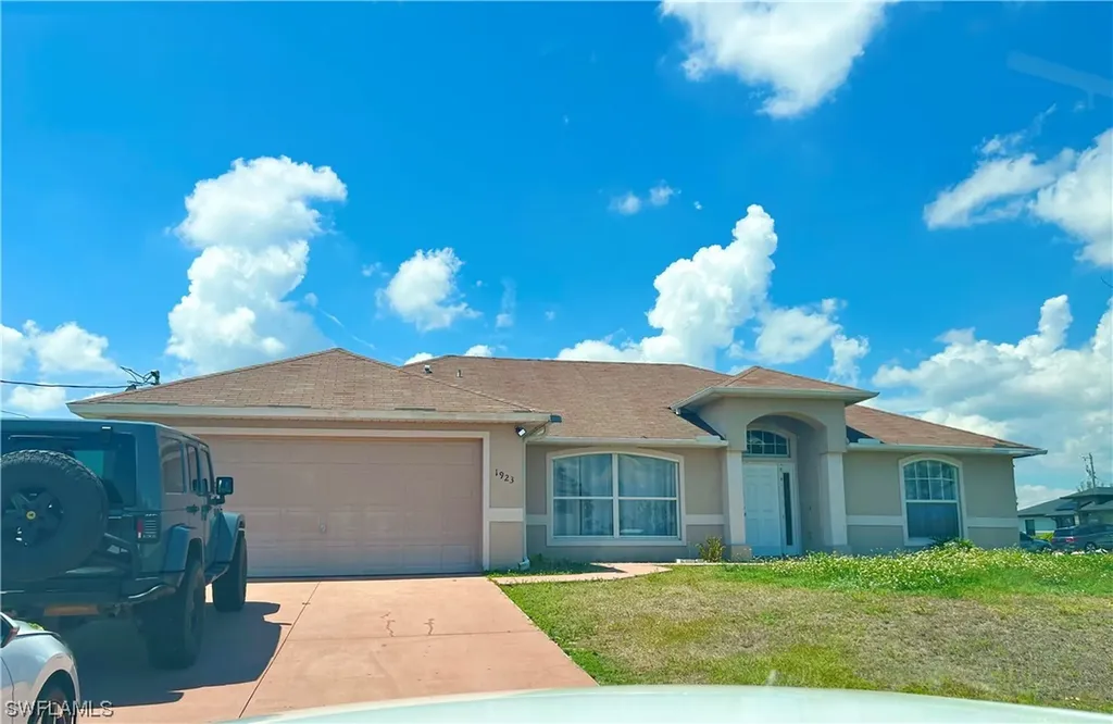 1923 NE 20th Terrace Cape Coral FL 33909