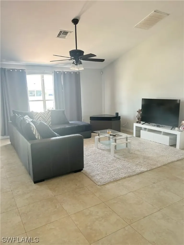 1923 NE 20th Terrace Cape Coral FL 33909