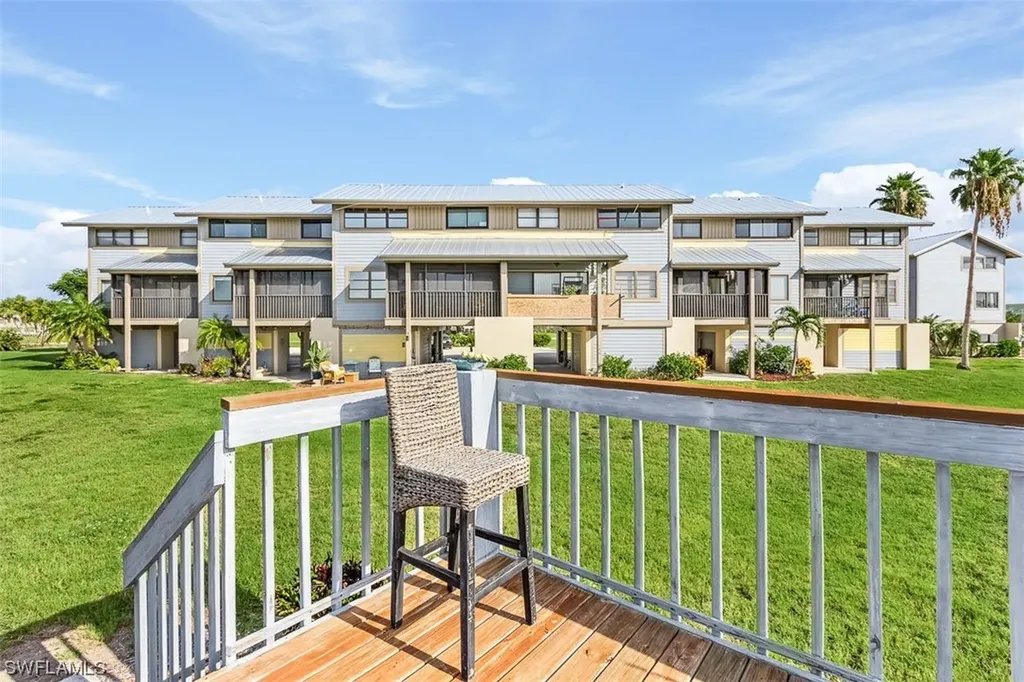 5371 Blue Crab Circle Bokeelia FL 33922