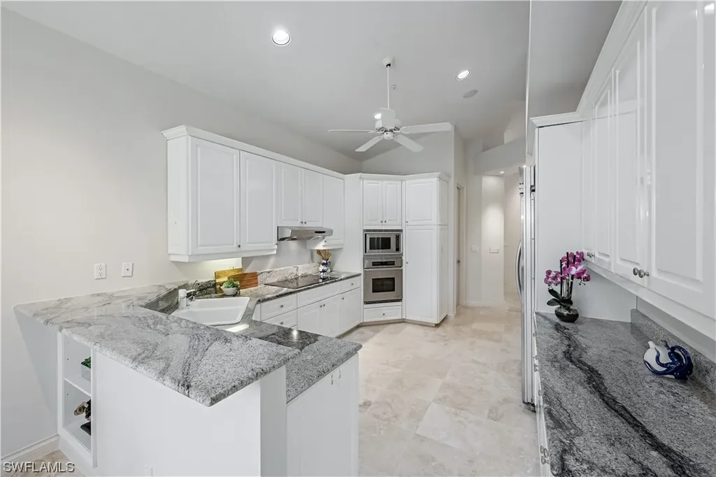 171 Colonade Circle Naples FL 34103