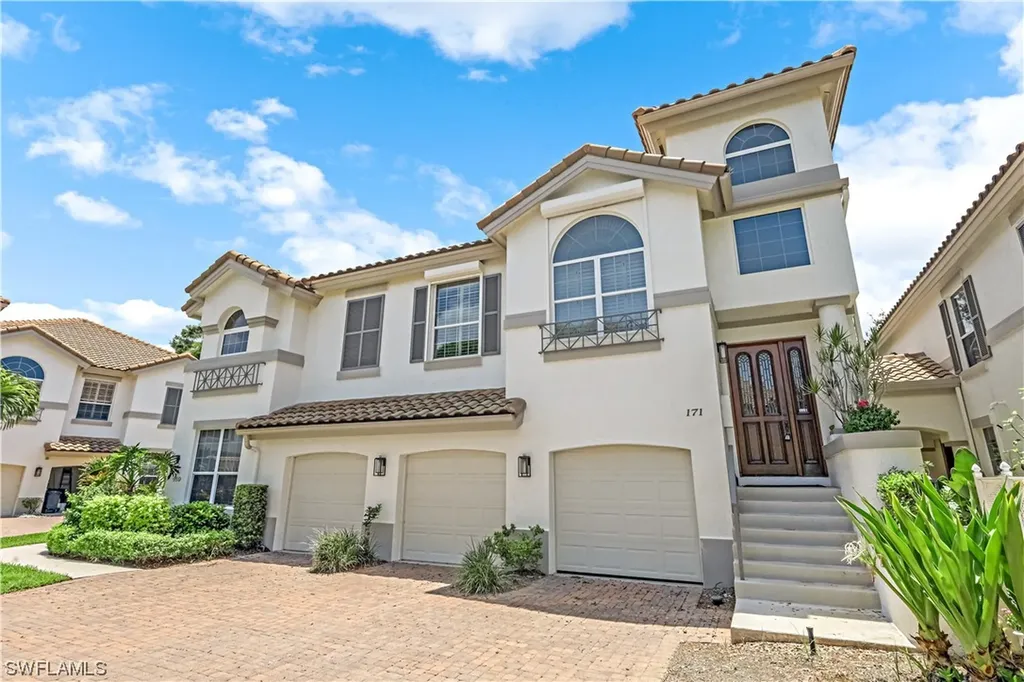171 Colonade Circle Naples FL 34103