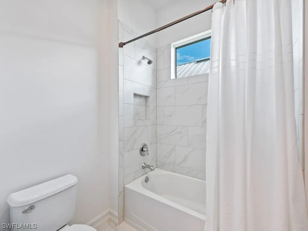 14784 Spinnaker Way Naples FL 34114