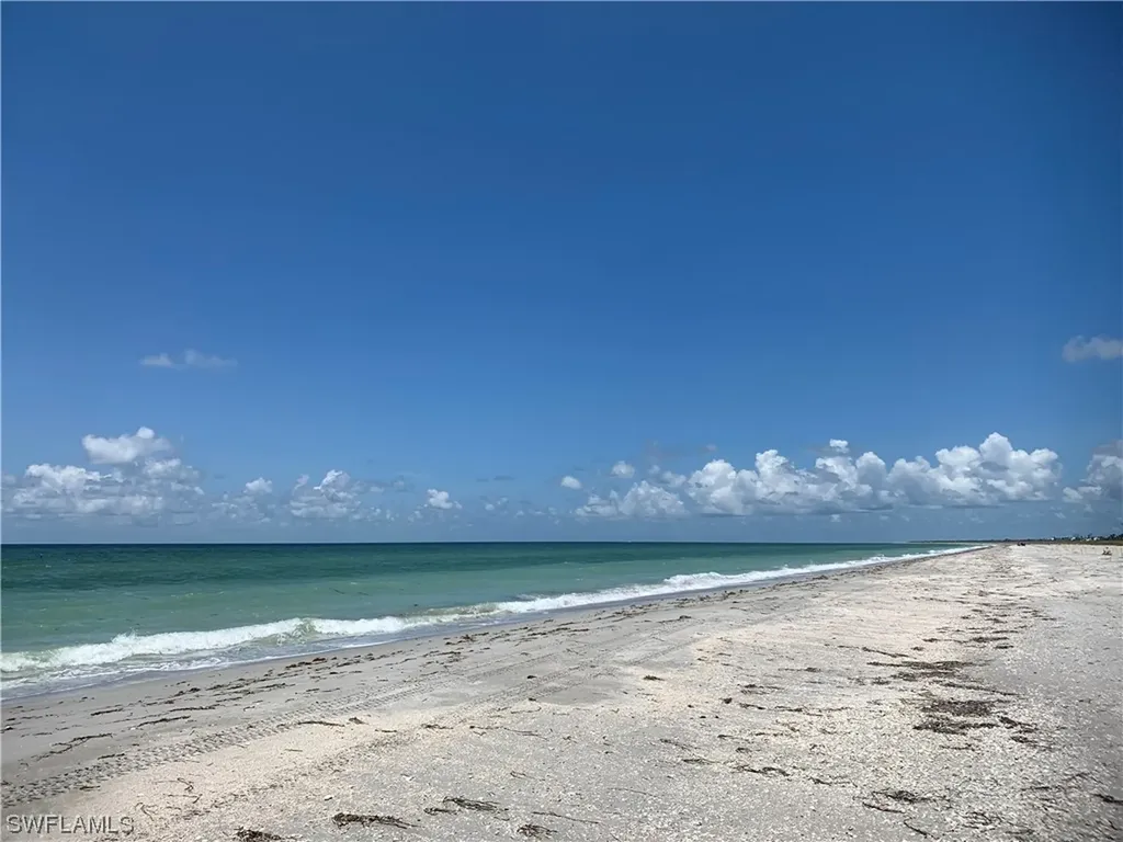 4263 Gulf Pines Drive Sanibel FL 33957