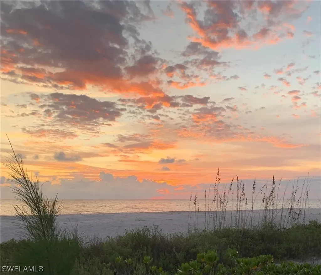 4263 Gulf Pines Drive Sanibel FL 33957