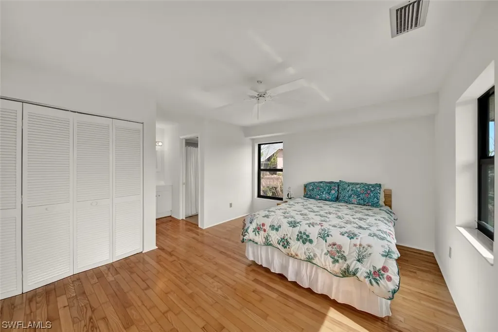 4263 Gulf Pines Drive Sanibel FL 33957