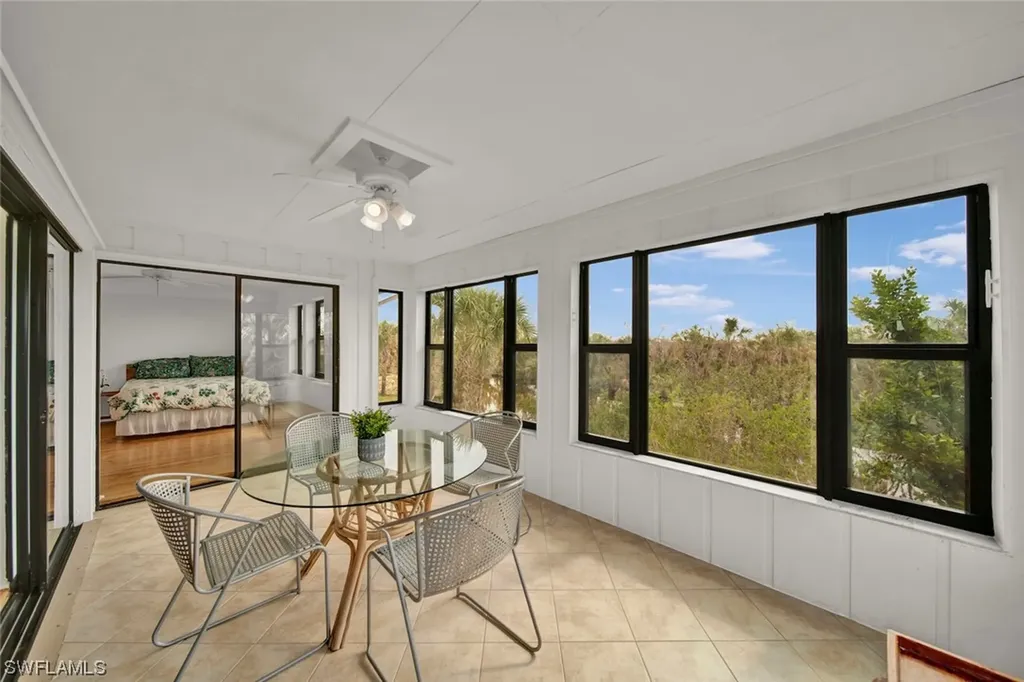 4263 Gulf Pines Drive Sanibel FL 33957
