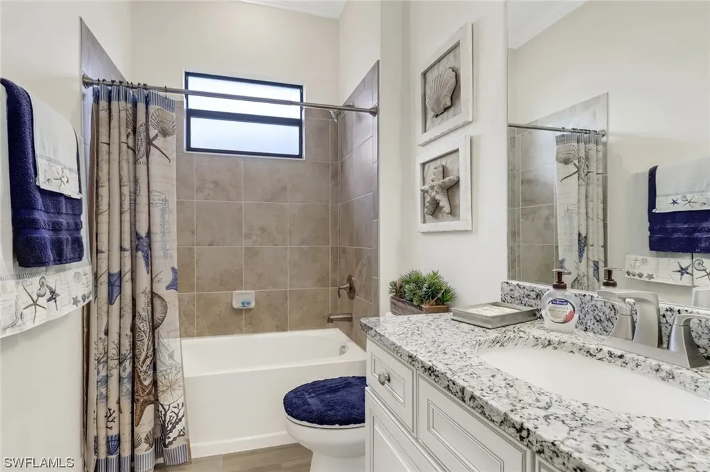2107 Antigua Lane Naples FL 34120