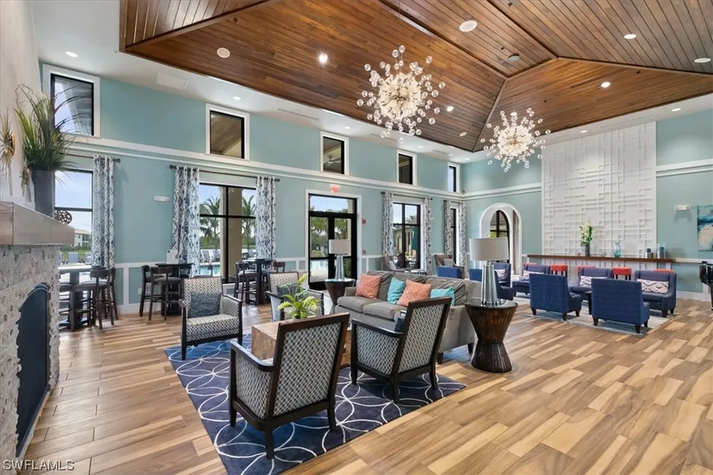 2107 Antigua Lane Naples FL 34120