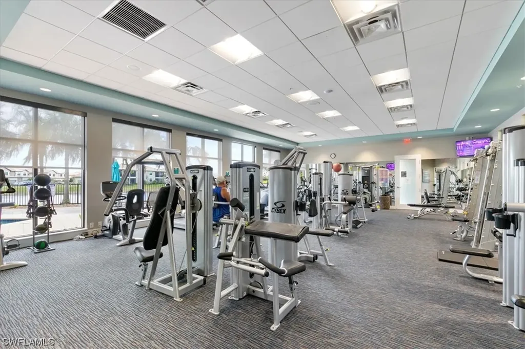 2107 Antigua Lane Naples FL 34120