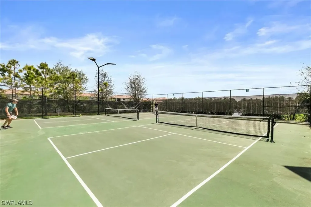 2107 Antigua Lane Naples FL 34120