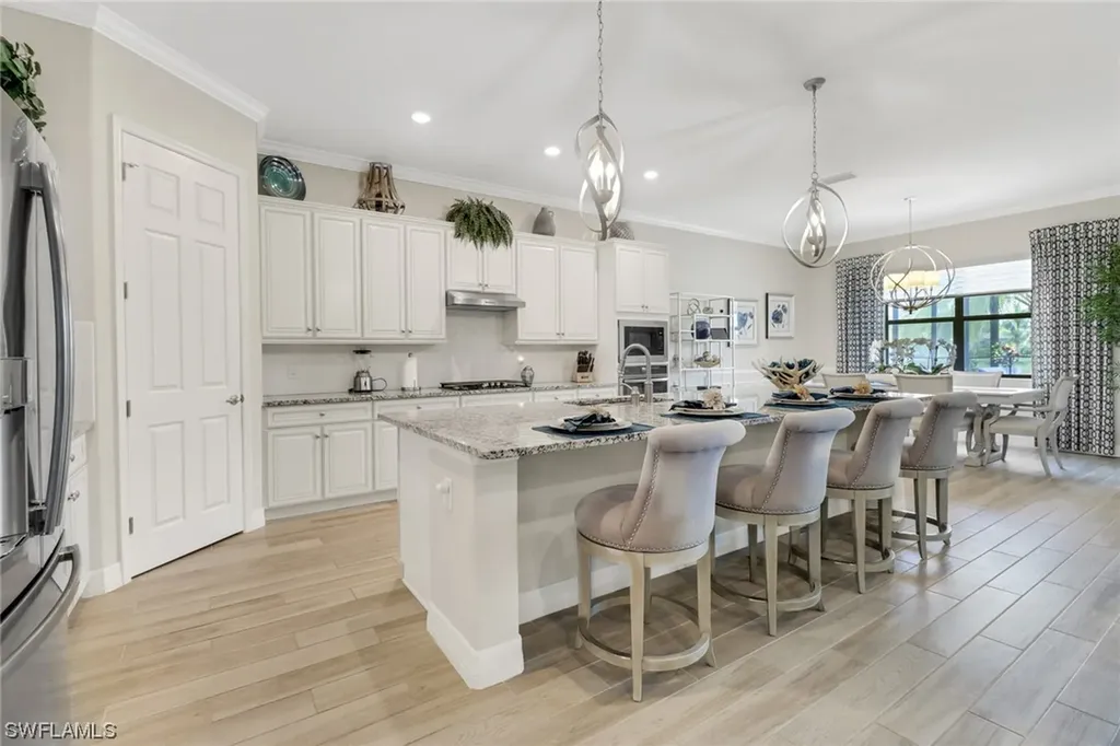 2107 Antigua Lane Naples FL 34120